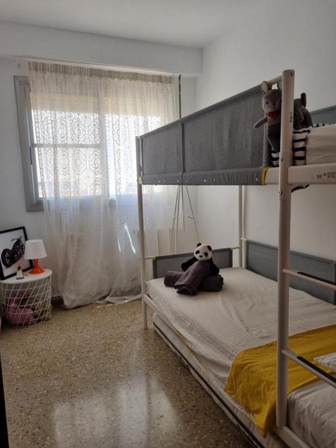Sagunto Lovely 4 Bed Flat מראה חיצוני תמונה